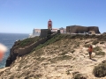 Leuchtturm und Gebäude beim Cabo Sao Vicente