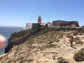Leuchtturm und Gebäude beim Cabo Sao Vicente