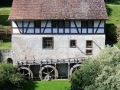 Eine alte Mühle am Weg
